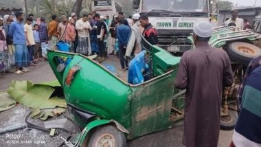 চাঁদপুরে সড়ক দুর্ঘটনায় নিহত ৩