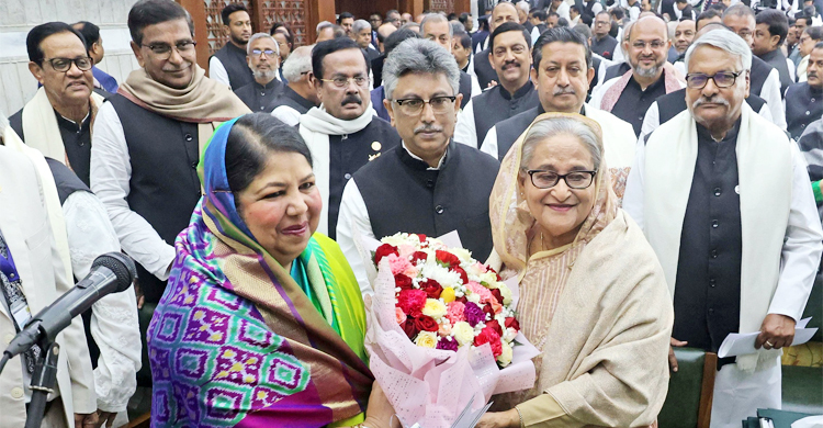 আবারও সংসদ নেতা শেখ হাসিনা, স্পিকার শিরীন শারমিন