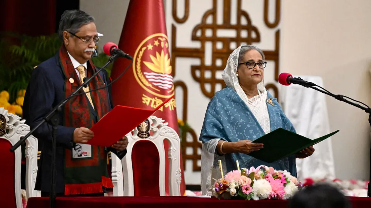 ফরেন পলিসির প্রতিবেদন : বাংলাদেশের সম্ভাবনা ম্লান হয়ে গেছে