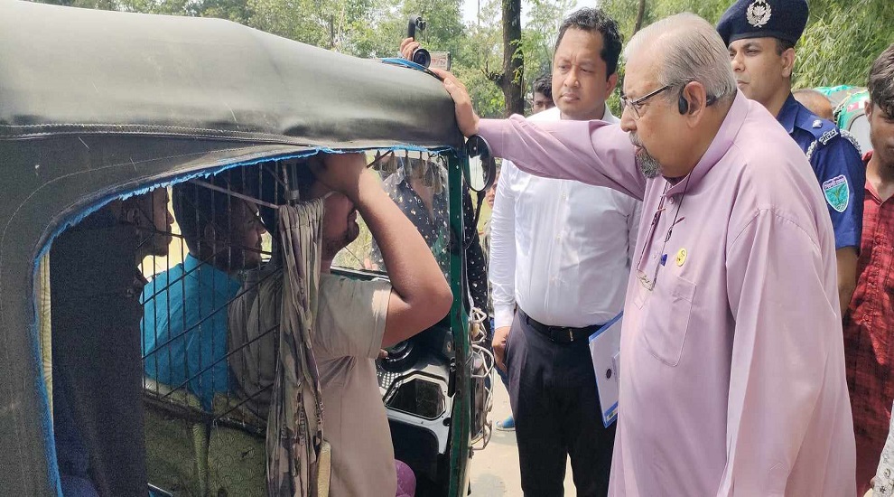 বন্যায় ক্ষতিগ্রস্তদের পাশে আছে সরকার: এমপি ইমরান আহমদ