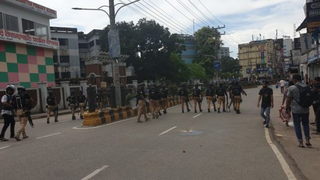 বন্দরবাজারে পুলিশ-ছাত্রদল সংঘর্ষ