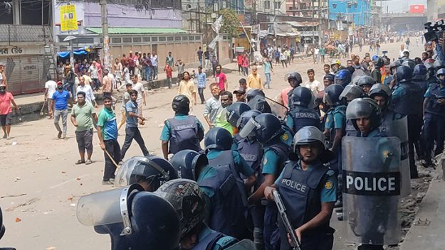 এখনো আন্দোলনকারীদের নিয়ন্ত্রণে যাত্রাবাড়ী এলাকা, বেড়েছে হতাহত