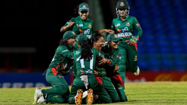 উইন্ডিজকে উড়িয়ে বিশ্বকাপের আশা জিইয়ে রাখল বাংলাদেশ