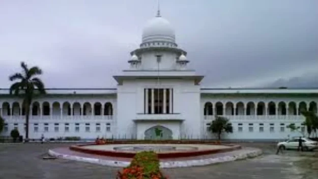 শিক্ষার্থীদের আইডি কার্ডে অভিভাবকের ফোন নম্বর যুক্ত করার নির্দেশ হাইকোর্টের