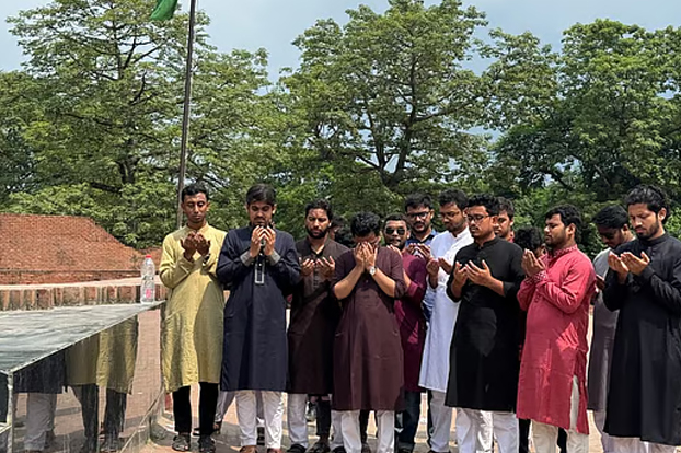 একাত্তর প্রশ্নে ‘ভুল স্বীকার’ করার দিকে এগোচ্ছে জামায়াত, আর কী বদল আনছে