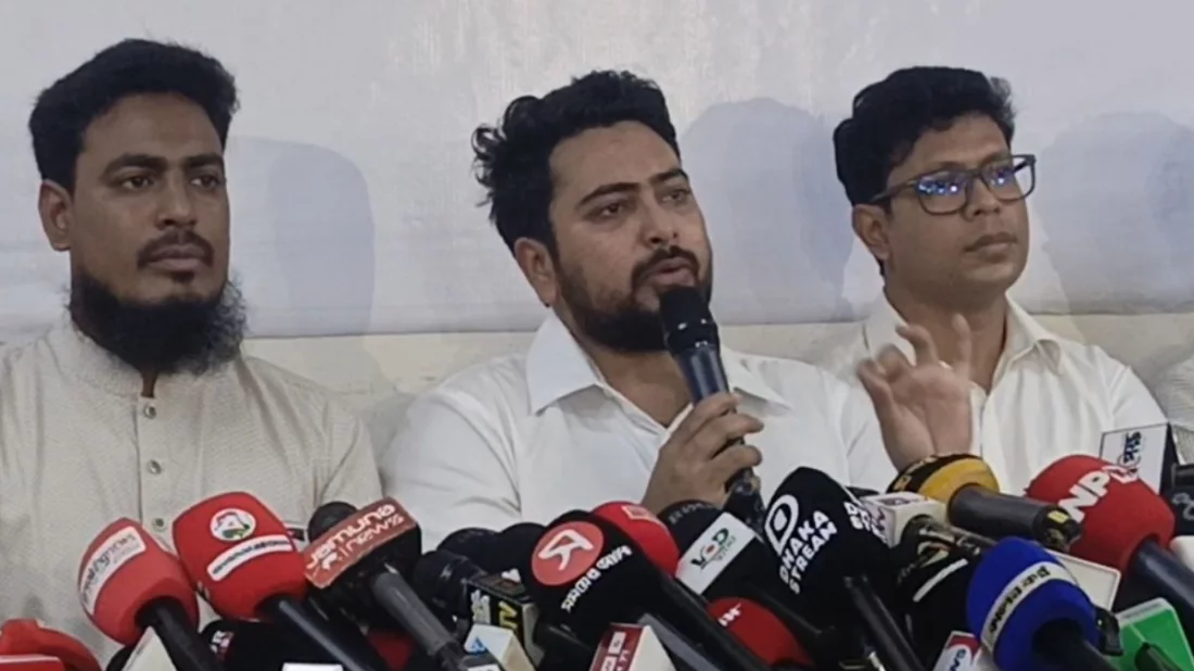 আহত যোদ্ধা ও শহীদ পরিবারের কাছে সালাহউদ্দিনকে ক্ষমা চাওয়ার আহ্বান নাহিদের