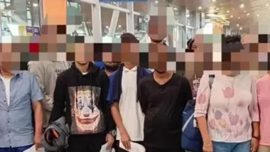 ৪৯ বাংলাদেশিকে ফেরত পাঠালো মালয়েশিয়া