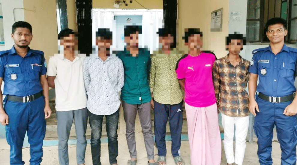 দিরাইয়ে ৫ মাদক সেবী আটক