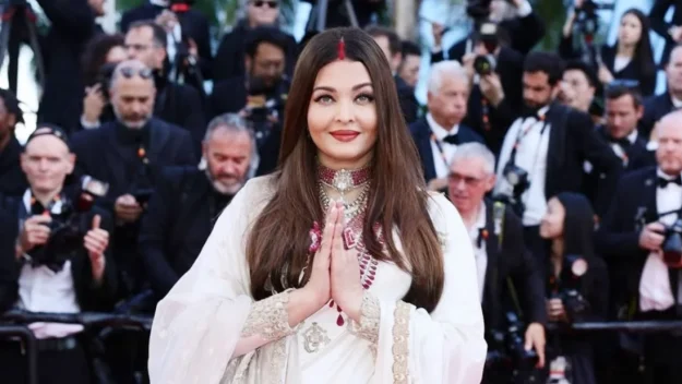 সৌদি আরবের সিনেমা উৎসবে বলিউড তারকা ঐশ্বরিয়া রাই