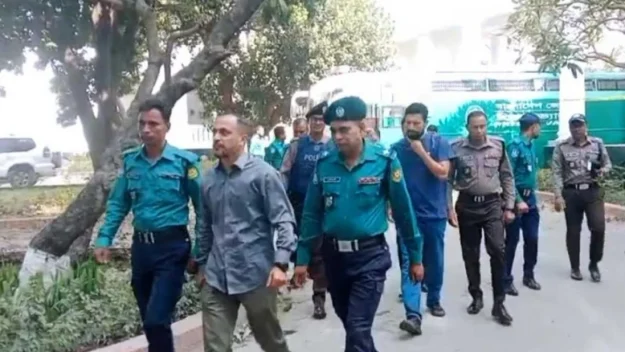 রামপুরায় ২৮ হত্যা: কড়া নিরাপত্তায় ট্রাইব্যুনালে দুই সেনা কর্মকর্তা