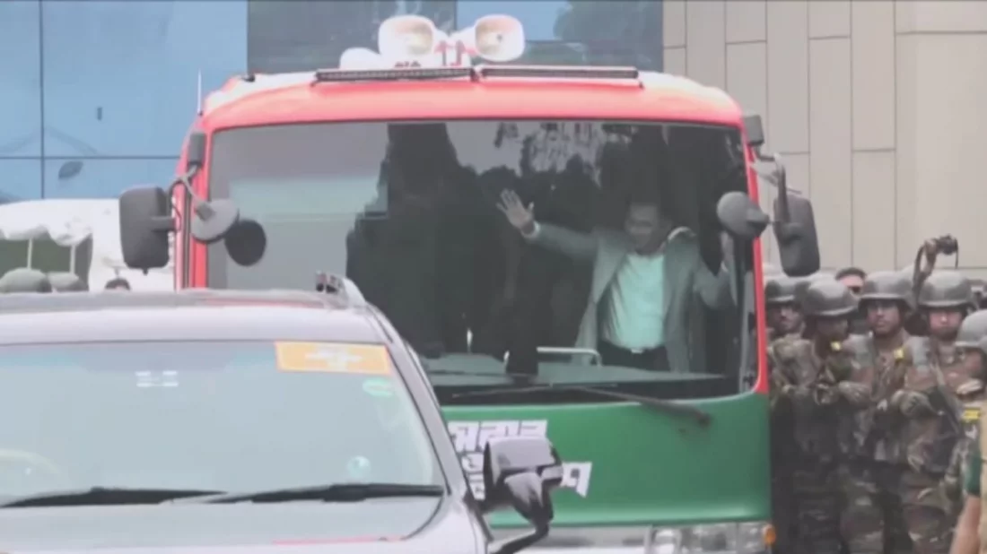 ৩০০ ফিটের পথে তারেক রহমান