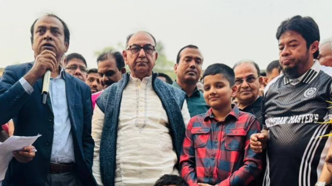 আমার আয় দেখে মাথা ঘুরে পড়ে যাইয়েন না: মির্জা আব্বাস