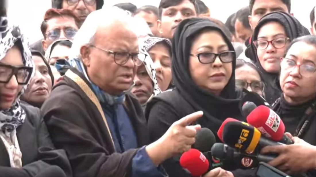 বেগম জিয়াকে ভুল চিকিৎসায় মৃত্যুর দিকে ঠেলে দেওয়া হয়েছিল: রিজভী