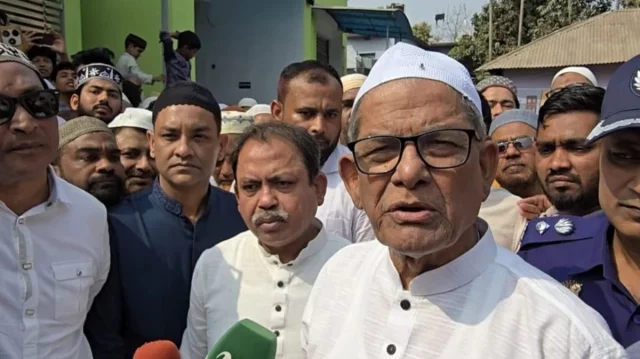 যথাসময়ে অনুষ্ঠিত হবে স্থানীয় সরকার নির্বাচন: মির্জা ফখরুল