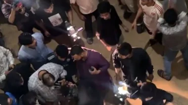 মধ্যরাতে ঢাকা পলিটেকনিকে ছাত্রদল-ছাত্রশিবিরের সংঘর্ষ, আহত একাধিক