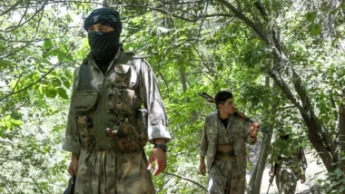 ইরানে ঢুকেছে হাজার হাজার কুর্দি যোদ্ধা, সরকার পতনে স্থল অভিযান শুরু