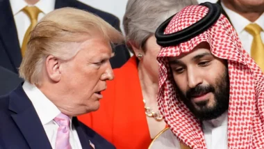 সৌদিতে মার্কিন দূতাবাসে ইরানি হামলা, ভয়াবহ আক্রমণের প্রস্তুতি নিচ্ছে যুক্তরাষ্ট্র