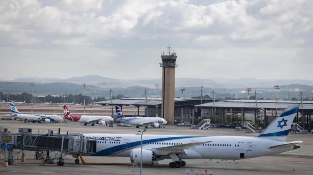 ইসরায়েলের বেন গুরিয়ন বিমানবন্দরে ইরানি ক্ষেপণাস্ত্রের আঘাত