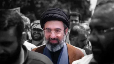 ইরানের নতুন সর্বোচ্চ নেতা হিসেবে মোজতবা খামেনির নাম ঘোষণা