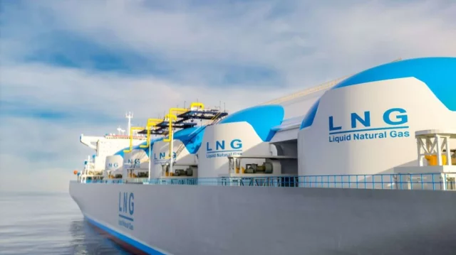 এলএনজি-এলপিজি নিয়ে দেশে আসছে আরও ৫ জাহাজ