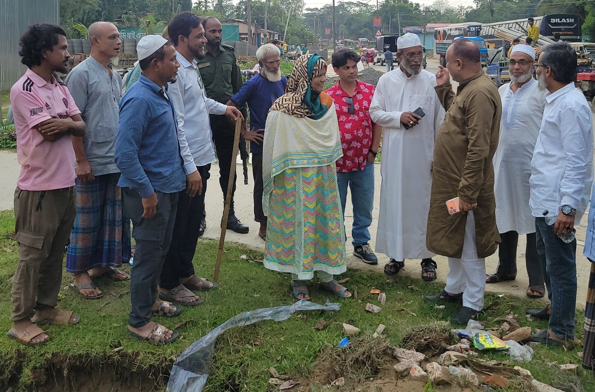 বিয়ানীবাজারের শহীদ টিলা: বৃষ্টি হলেই ডুবে যাওয়া এলাকা