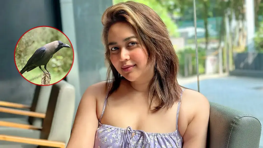 ‘কাকের’ প্রেমে পড়েছেন ভাবনা
