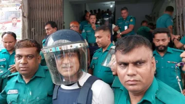 চুনারুঘাটের হত্যাচেষ্টা মামলায় ব্যারিস্টার সুমনের জামিন
