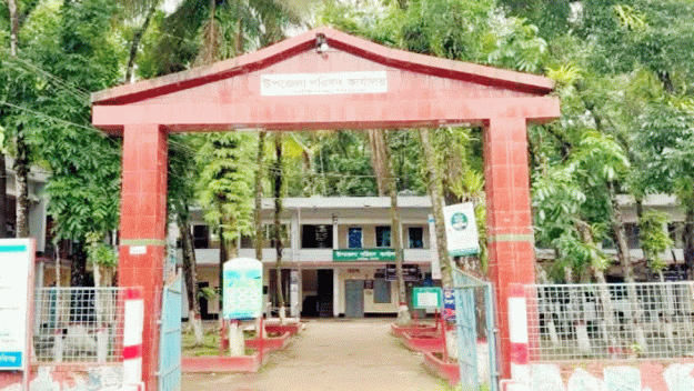জকিগঞ্জে কোটেশনের মাধ্যমে কাজের অভিযোগ, টেন্ডার ছাড়াই ‘হরিলুট’