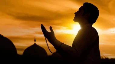 ক্ষমা প্রার্থনা ও তাওবাই মুক্তির পথ: আল কোরআন