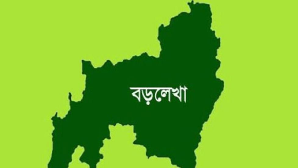 বড়লেখায় পুলিশের অভিযানে মোটরসাইকেল চো রসহ গ্রে প্তা র ৭