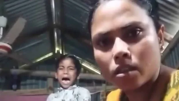 শিশু সন্তানকে নির্যাতনের ভিডিও প্রবাসী স্বামীকে পাঠালেন স্ত্রী