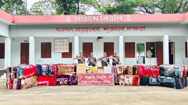 সিলেটে লাখ লাখ টাকার পণ্য ফেলে গেল কারা?