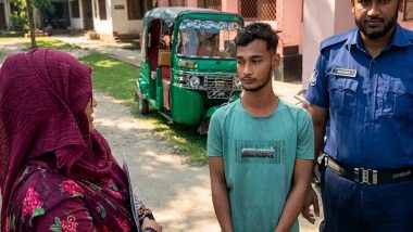 সুনামগঞ্জে নিজ ছেলেকে প্রশাসনের হাতে তুলে দিলেন বাবা